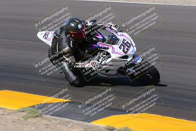 media/Oct-08-2022-SoCal Trackdays (Sat) [[1fc3beec89]]/Turn 7 Inside (145pm)/